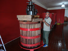 画像をギャラリービューアに読み込む, ラモレスカ・ロッソ2021